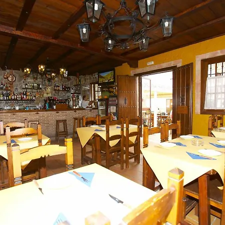 Hotel San Antonio *